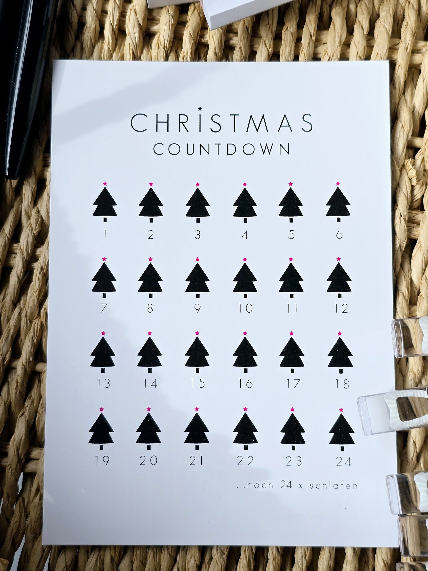 Postkarte "Christmas Countdown" in A6 (pink)