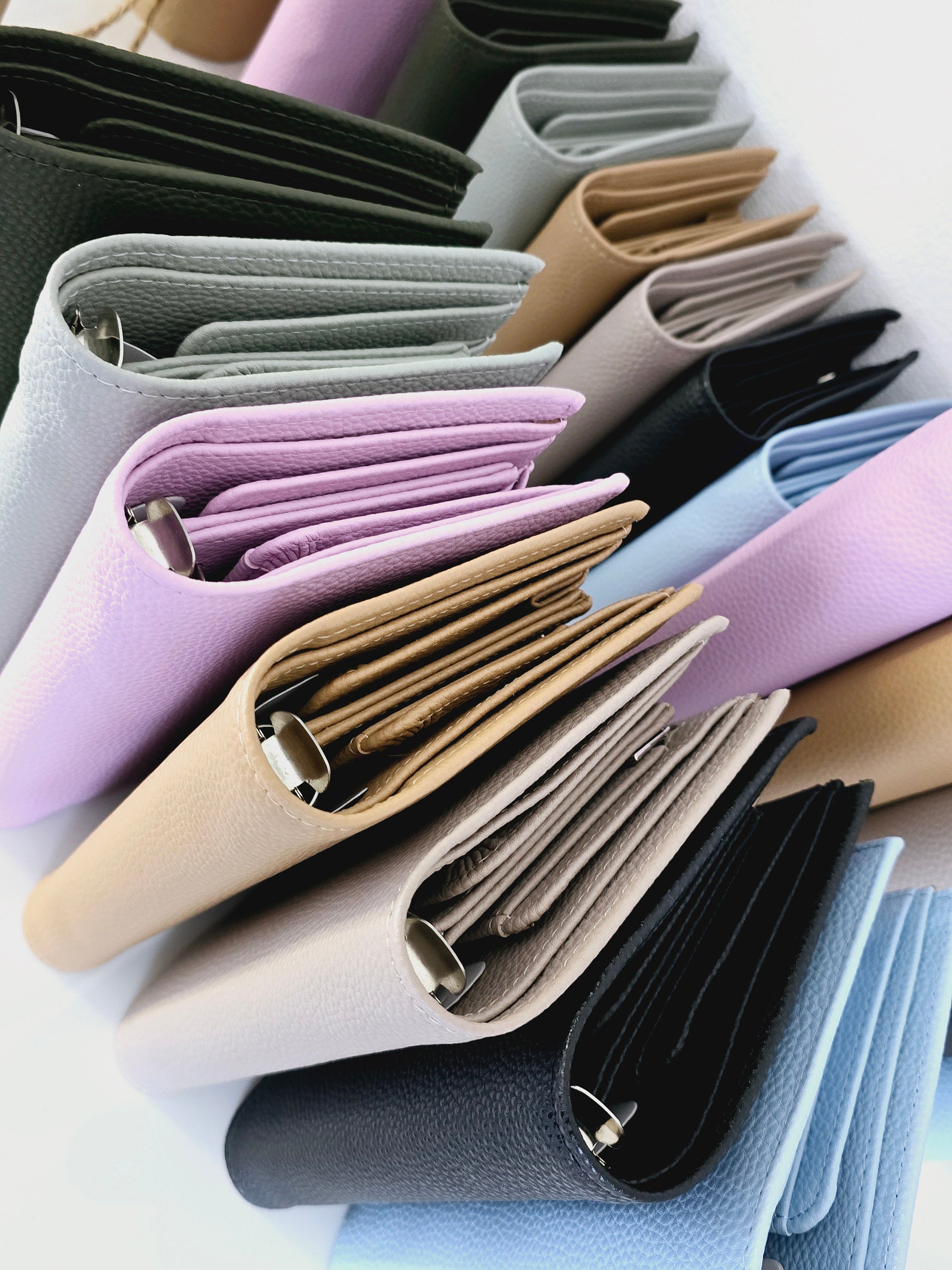 Deluxe Planer A6 in 7 Farben/ Kalender / Budgetordner / Organizer / Ringbuch