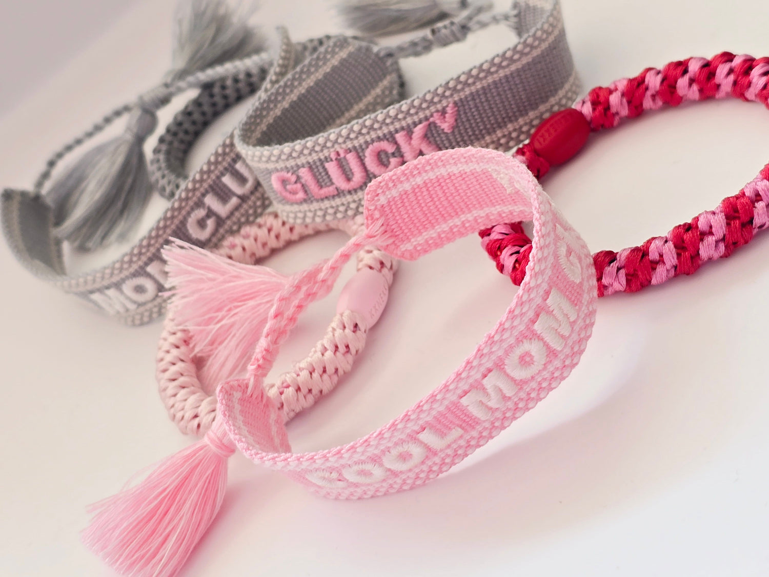 Armbänder