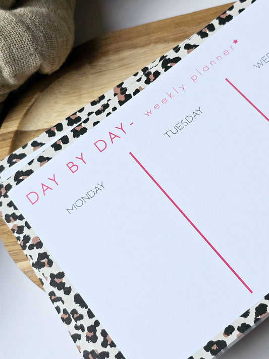 Notizblock "Day bei Day...Leo  Look" in 295 x 105 mm