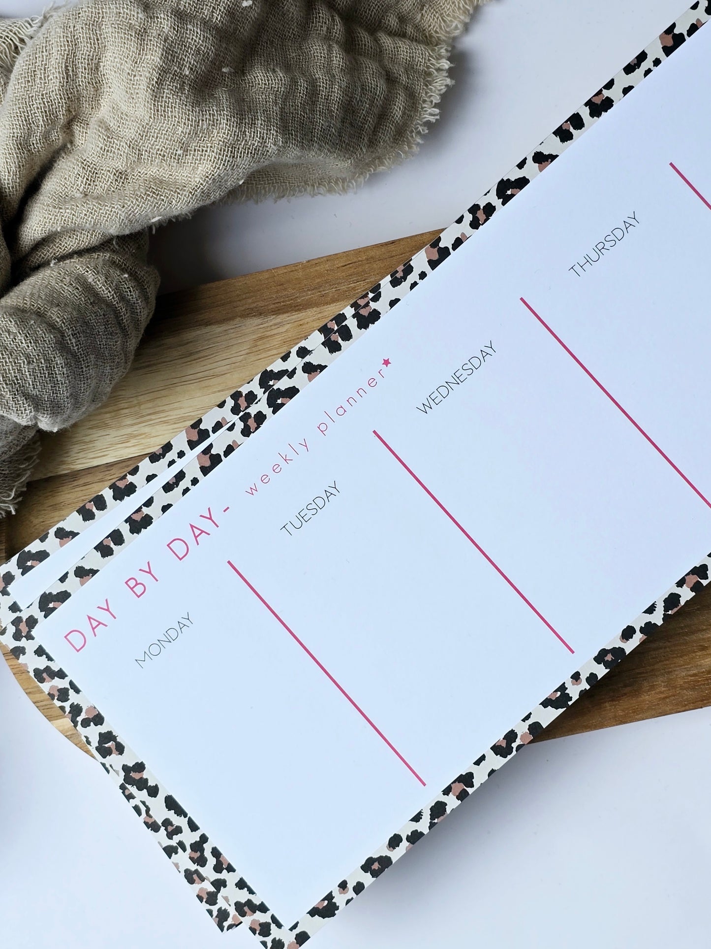 Notizblock "Day bei Day...Leo  Look" in 295 x 105 mm
