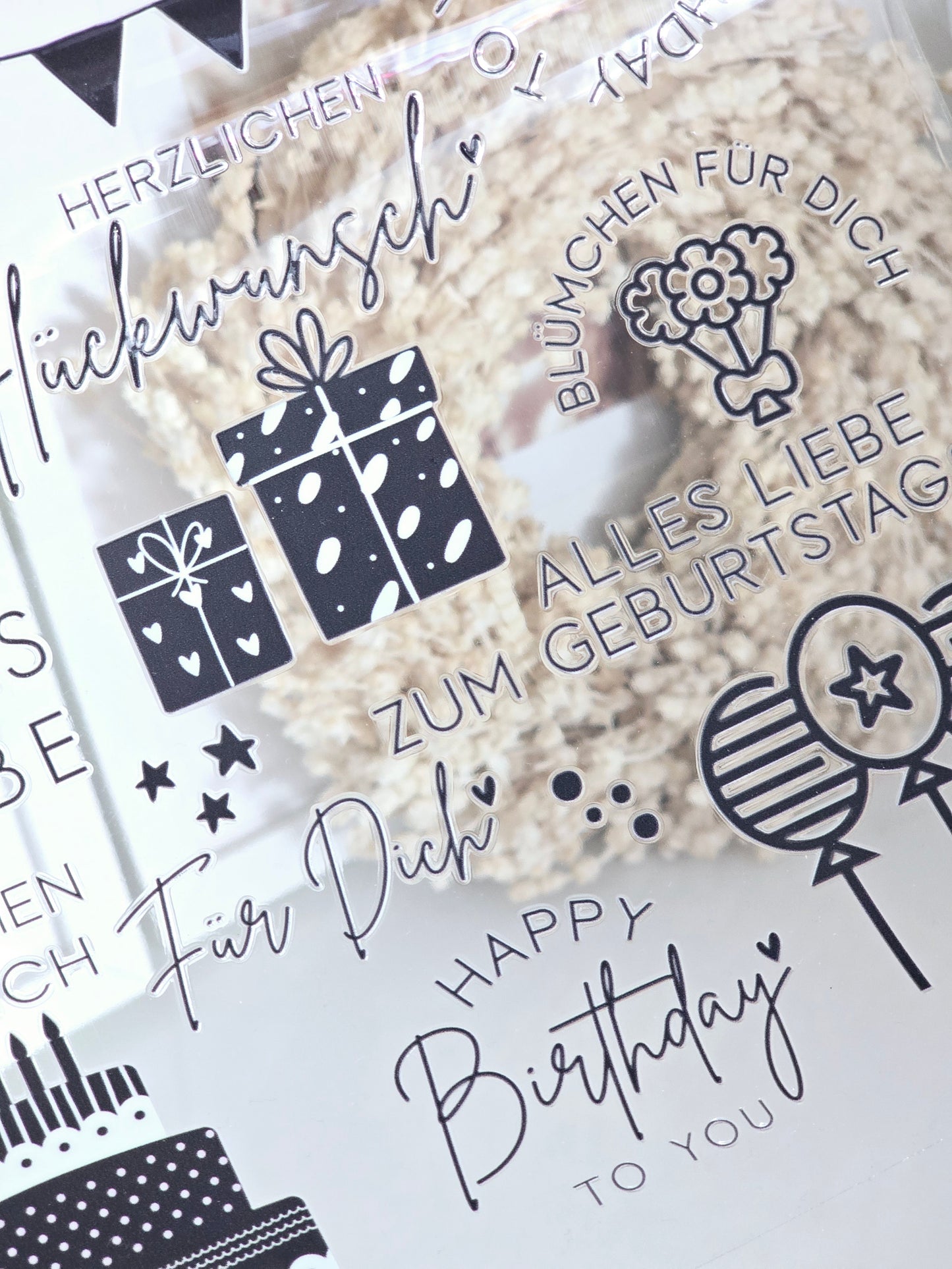 Rub On "Geburtstag" schwarz-weiß 26 Sticker auf A4