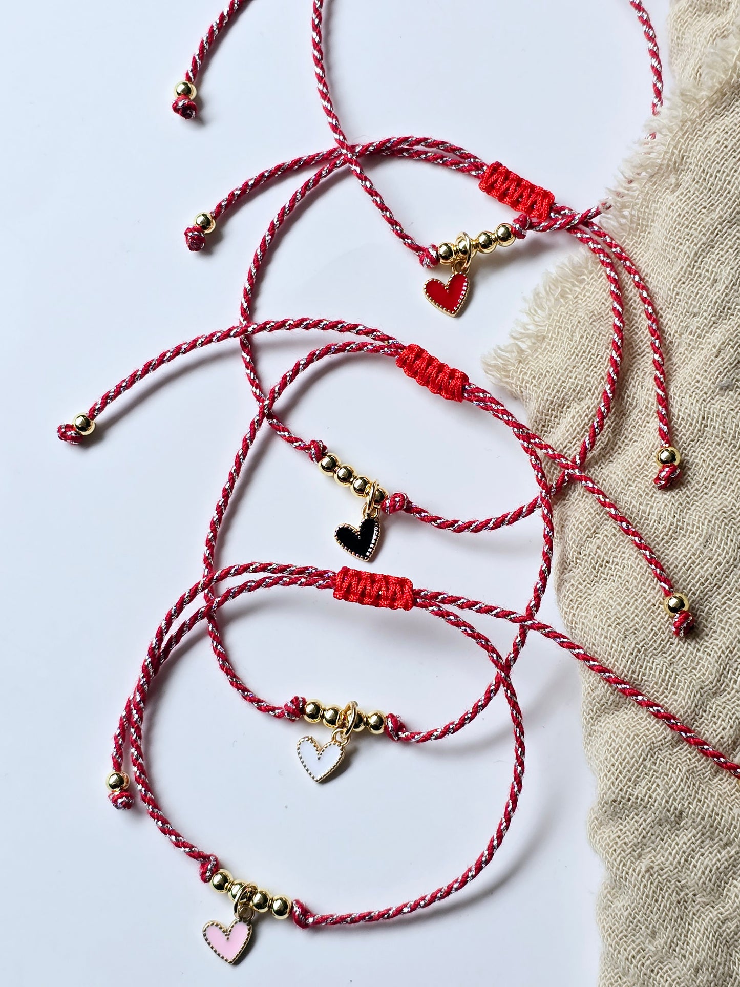 Armband "rot/silber/gold" mit Herz (4 Farben)