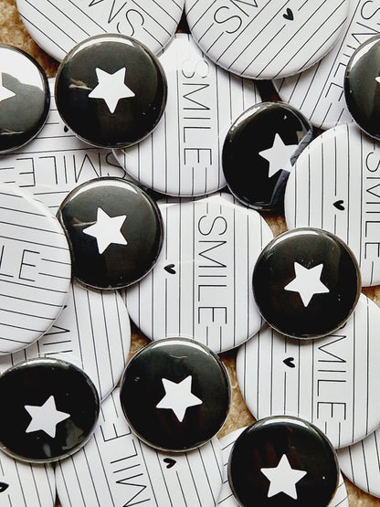 Button / Anstecknadel / pimpen / Kleinigkeit / Wichtelgeschenk / Adventskalender