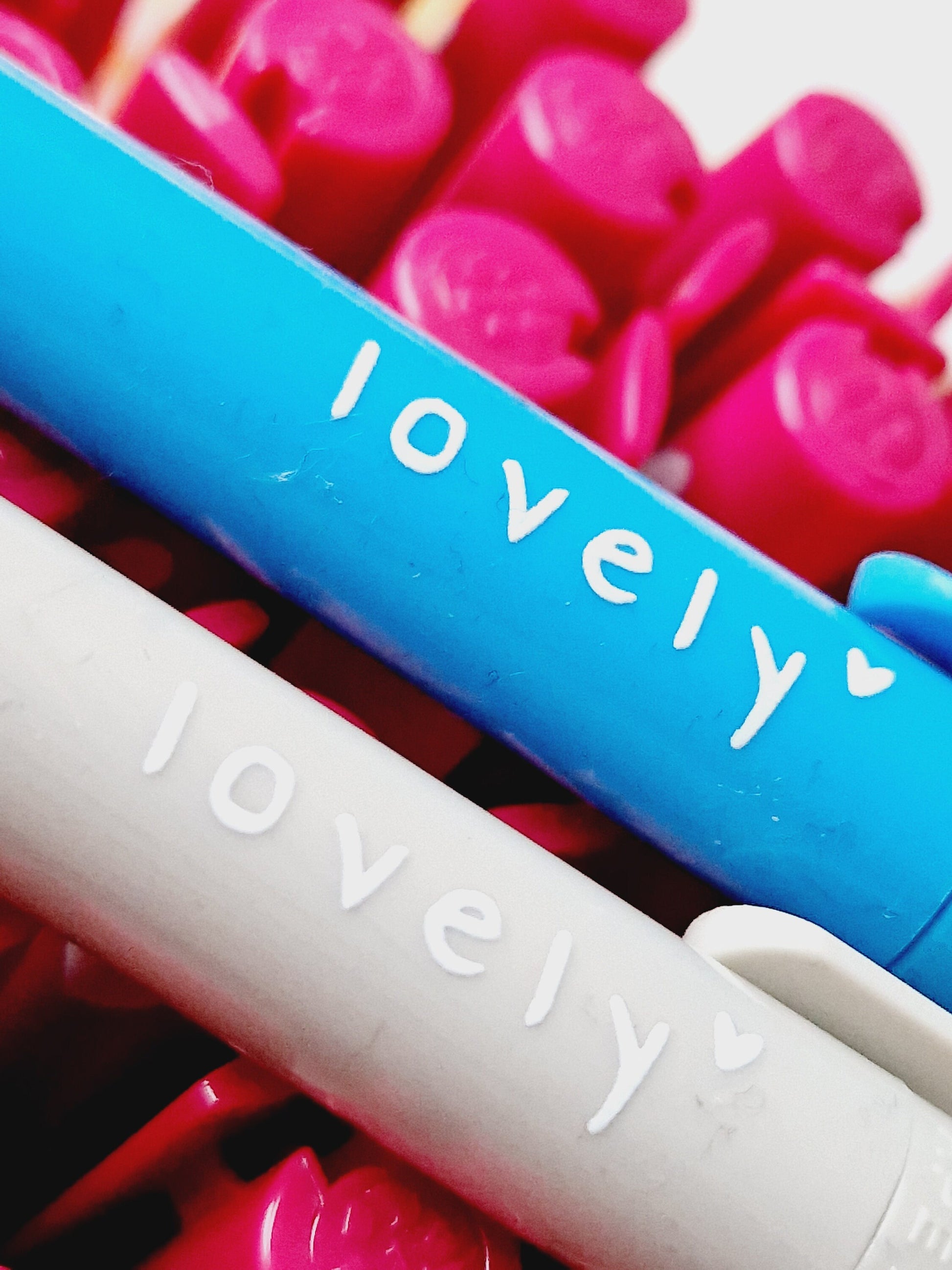 Kugelschreiber "lovely" / Kunststoff / farbenfroh / Kleinigkeit / Mitbringsel