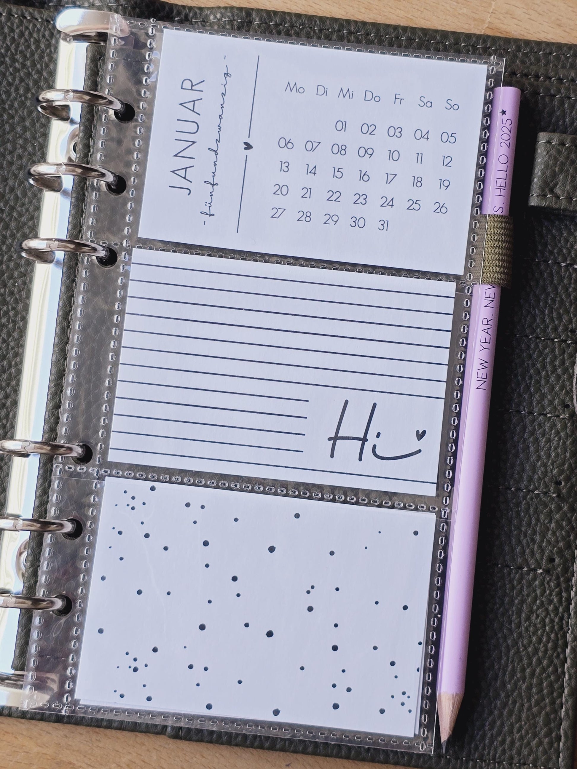 Kalender 2025 / A6 Planer / Bilder / Hülle / Kalendarium / Karten / schwarz-weiß