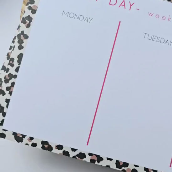 Wochenplaner Day bei Day / Leo Look / 50 Blatt / Notizblock / Mitbringsel / Kleinigkeit / Geschenk